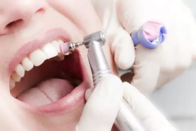 Можно ли детям чистить зубы ультразвуком