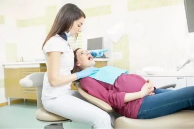 Можно ли лечить зубы во время беременности на ранних сроках