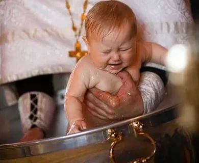 Можно ли крестить ребенка во вторник