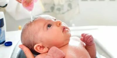 Как умывать новорожденного ребенка